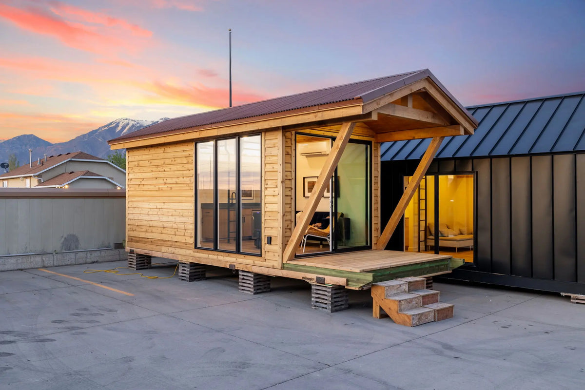 Irontown Sledhaus 200 modular home — product gallery photograph